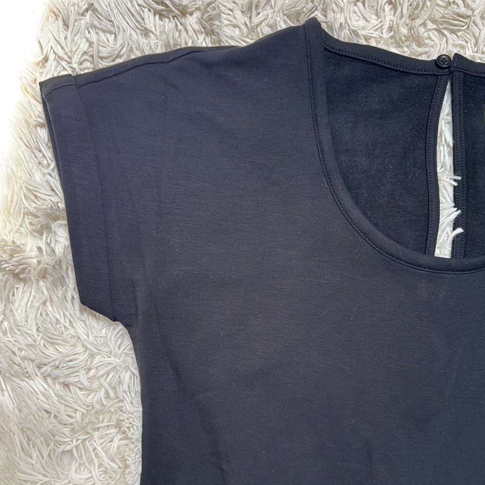 🎉HP🎉 Lou & Grey Scoop Neck Romper 💗 Black - Picture 5 of 15